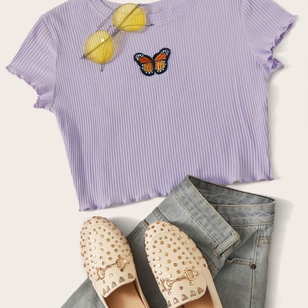 NWOT!! Butterfly Lettuce Trim Ribbed Tee